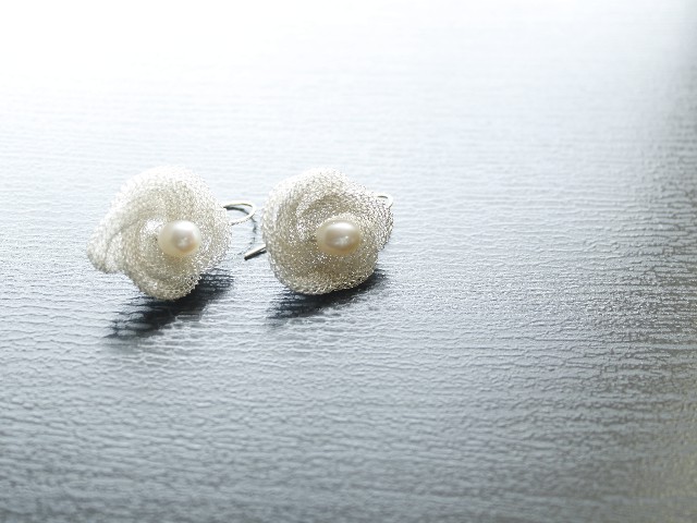 Pearl Flower Earrings '14